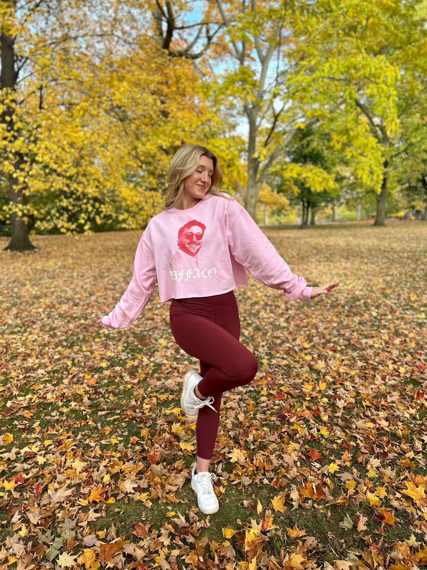 Pink 17 Screen-Printed Cropped Crewneck